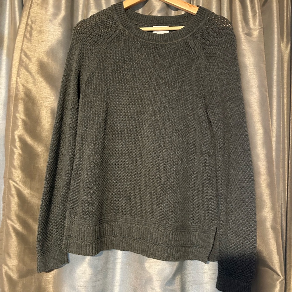 Old Navy Green Knit Sweater